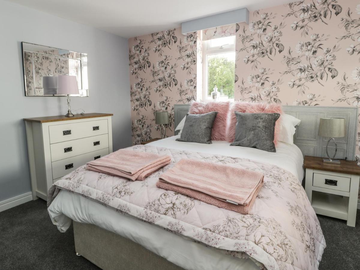 Manor Heath Apartment 4 سكرابورو المظهر الخارجي الصورة